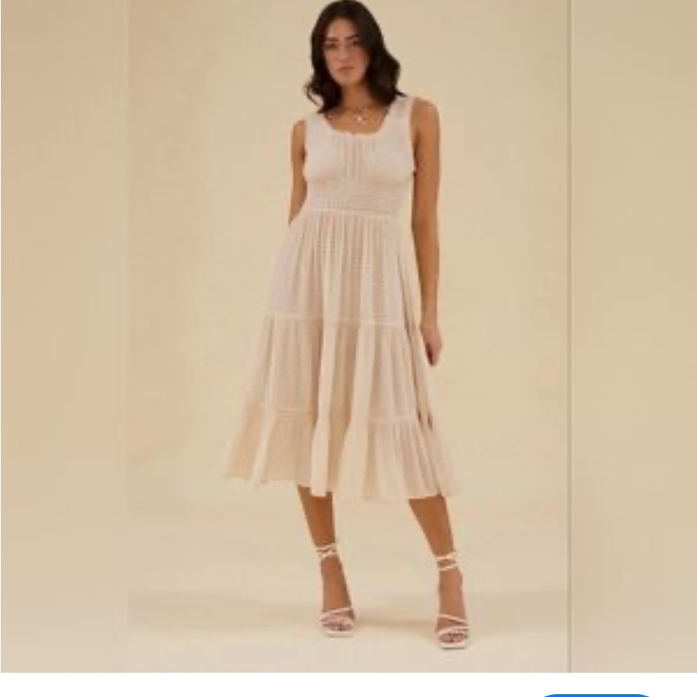 Rachel Parcell flowy ivory dress